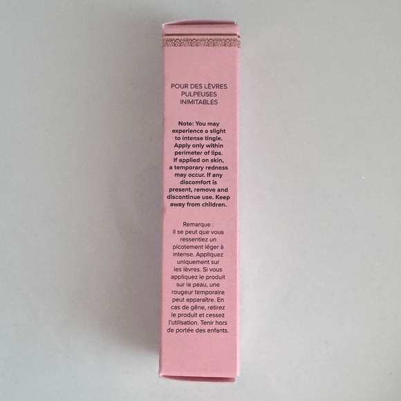 Too Faced- Lip Injection Hydrating & Plumping Lip Gloss - Picture 8 of 10